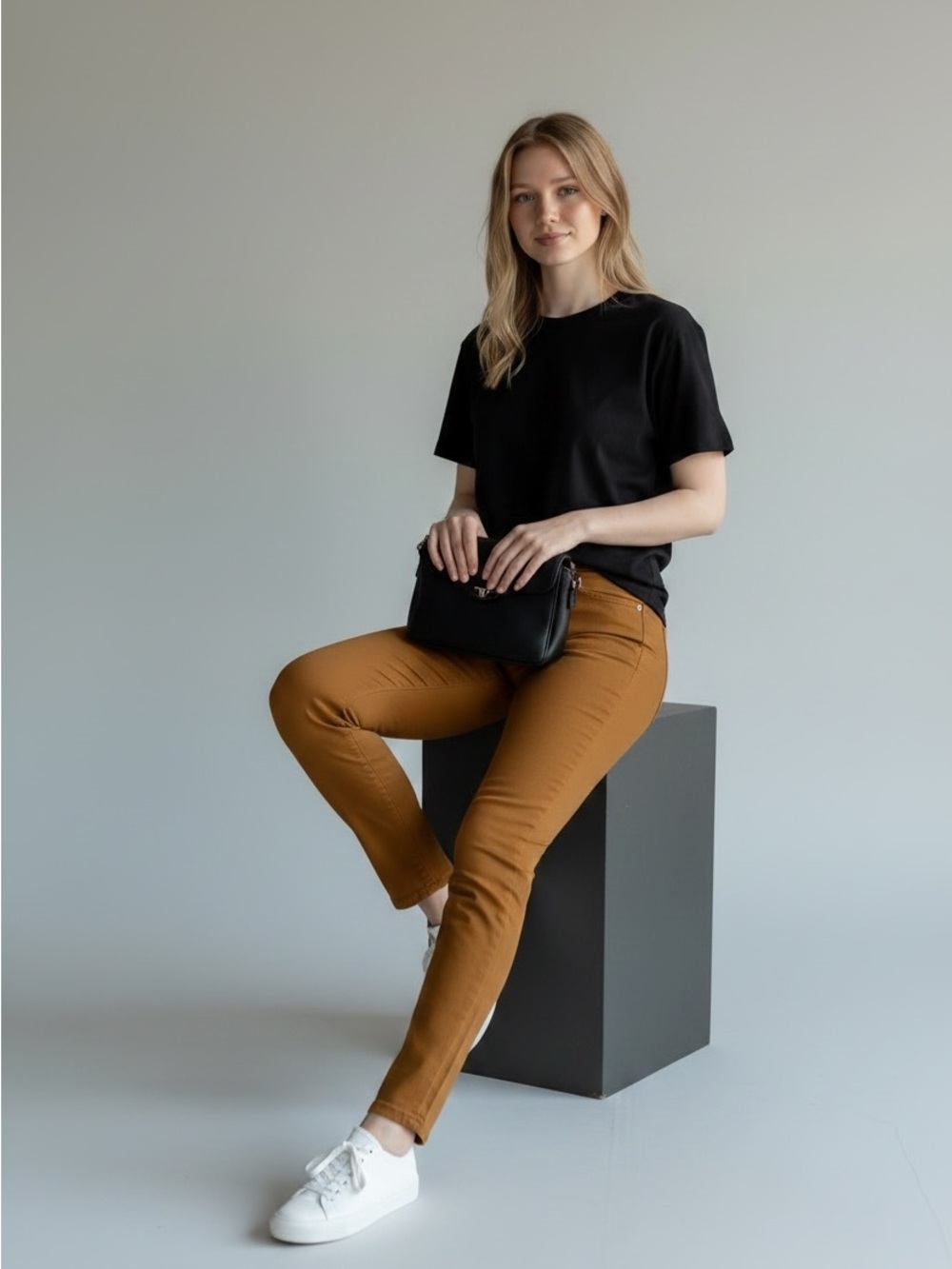 Celebrity Pink Skinny Ankle Pants in Copper